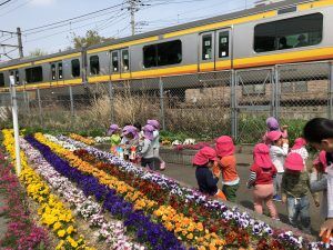 9883FFFC-29F7-453D-AE48-5BBA9EAE3148